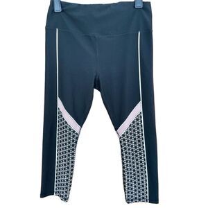 RBX 3/4 crop leggings with flower designs, black, white and pink, size M